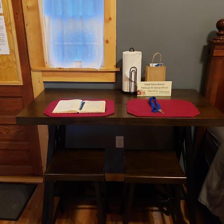 Acorn Cottage At Hocking Vacations Logan Bagian luar foto