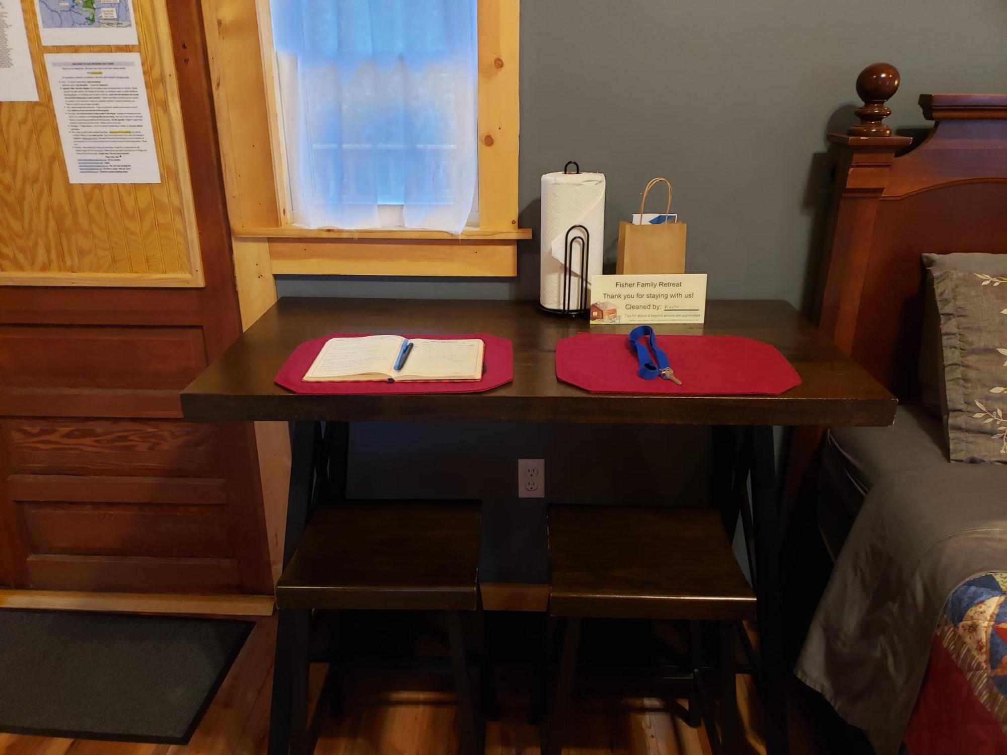 Acorn Cottage At Hocking Vacations Logan Bagian luar foto