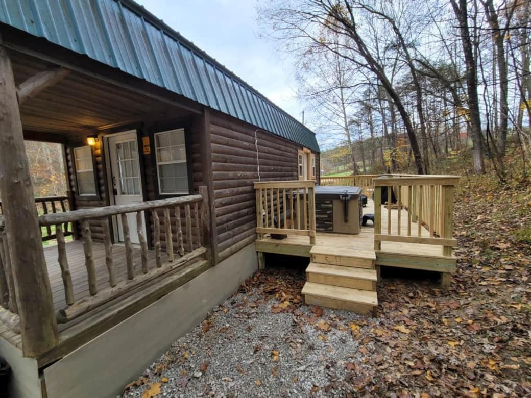 Acorn Cottage At Hocking Vacations Logan Bagian luar foto